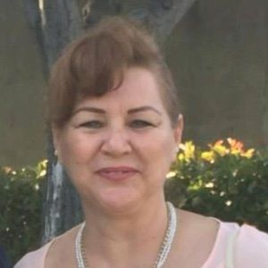 Meet your Posher, Gloria